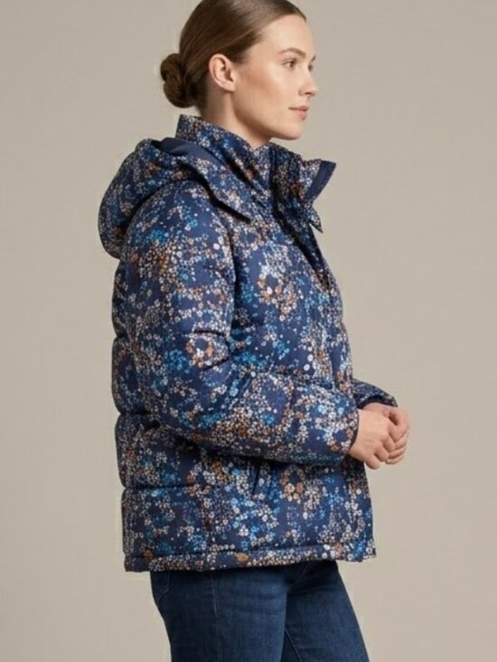 GAP Jackets & Blazers - Gap Floral Upcycled Primaloft Midweight Puffer Size Large Blue Hooded